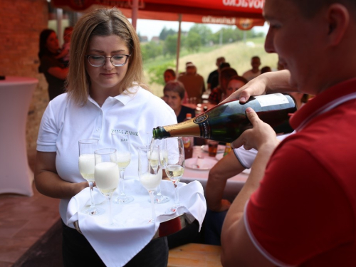 FOTO: Svečano otvoren restoran ''Ramsko jezero''