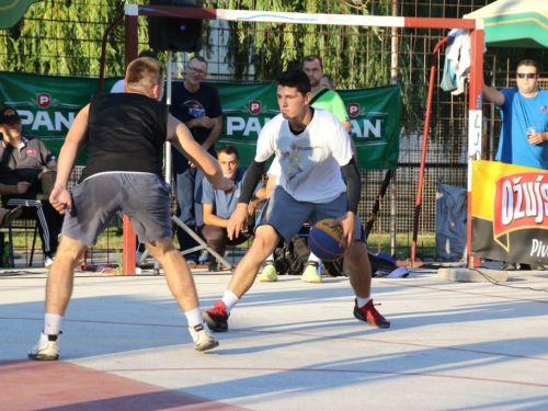 FOTO: Počeo turnir u uličnoj košarci ''Streetball Rama 2017.''