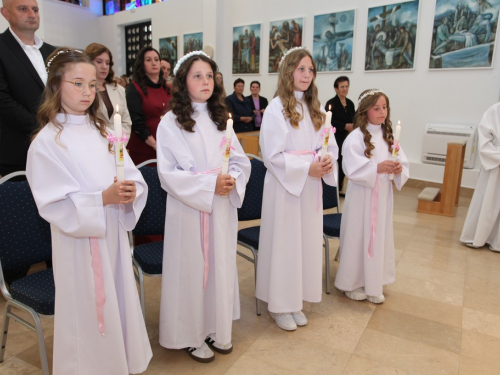 FOTO: Prva pričest u župi Rumboci