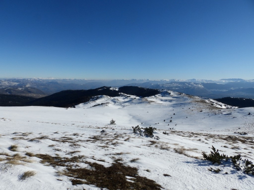 FOTO: Zimski uspon na planinu Radušu