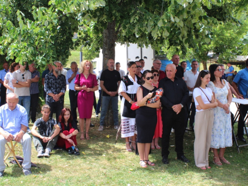 FOTO: Mlada misa vlč. Marina Petrovića u župi Prozor