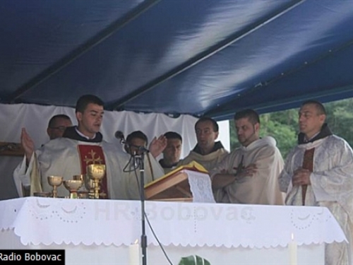 Vareš: Nakon više od 150 godina slavljena mlada misa