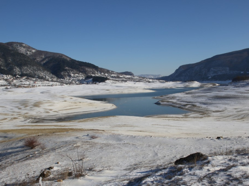 FOTO: Minusi počeli lediti Ramsko jezero