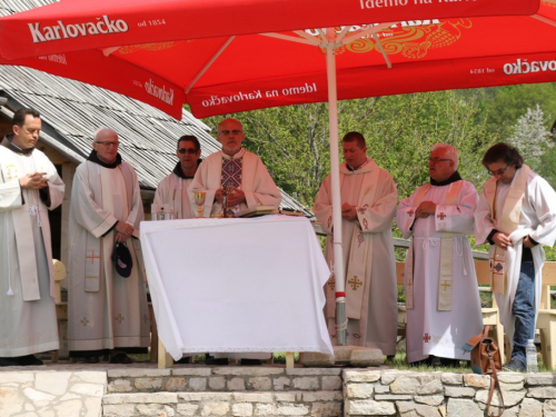 FOTO: Rumbočka fešta na Zahumu, proslavljen sv. Josip Radnik