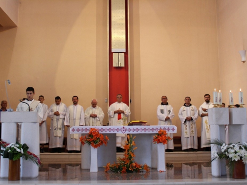 FOTO: Vanjska proslava patrona župe Prozor