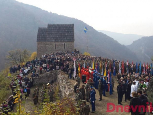 Osamnaesti Molitveni dan za Domovinu na Bobovcu