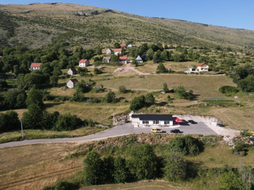 FOTO: Vikendica 'Kovačević' Zahum