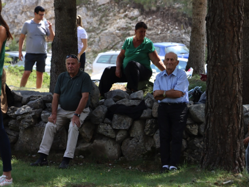 FOTO: Na Vranu služena sv. misa za poginule duvandžije