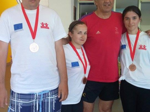 Udruga Djeca nade osvojila medalje na Specijalnoj olimpijadi u Crnoj Gori