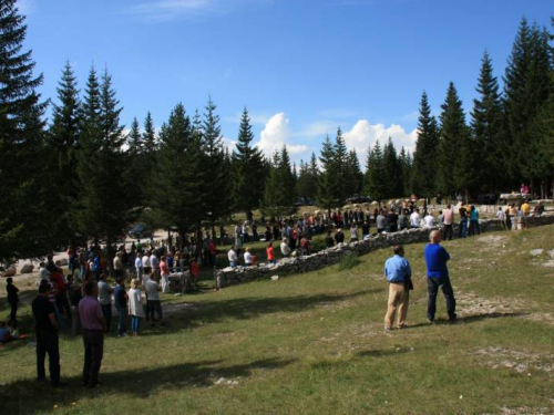 FOTO: Misa za poginule duvandžije na Vran planini