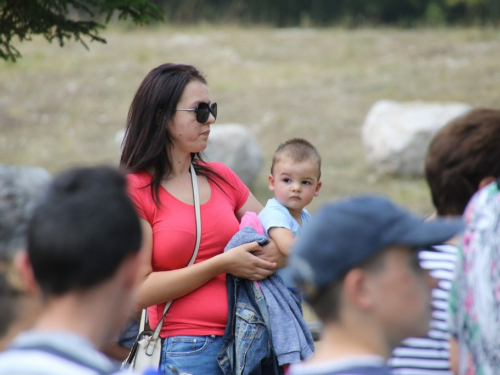 FOTO: Na Vran planini služena misa za poginule duvandžije