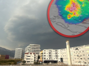 Snažno nevrijeme u Dalmaciji: Vjetar lomio grane