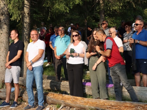 FOTO: Misa Uočnica na Kedžari