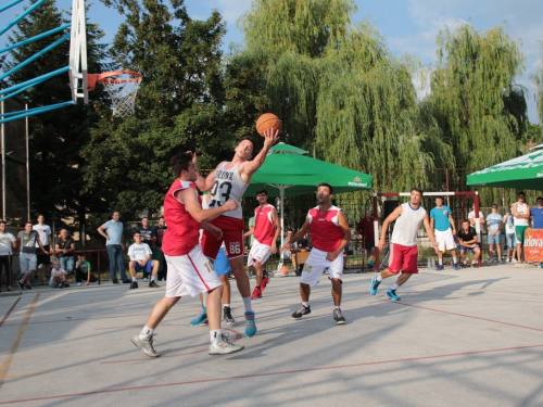 FOTO: Završen 13. Streetball turnir, XXX pobjednik turnira