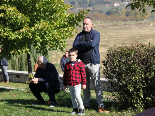 FOTO: Na Šćitu obilježen Dan sjećanja na ramske žrtve