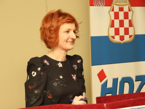 U Prozoru održana javna tribina ''Žene u gospodarstvu''