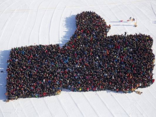 Gigantski 'Like' za Guinnessovu knjigu rekorda