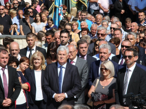 FOTO: Na Uzdolu obilježena 25. obljetnica zločina nad Hrvatima