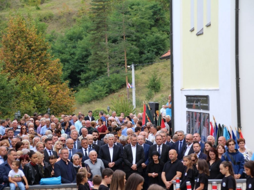 FOTO: Obilježena 26. obljetnica stradanja Hrvata na Uzdolu