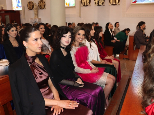 FOTO/VIDEO: Matura 2023. - Defile mladosti na ulicama Prozora