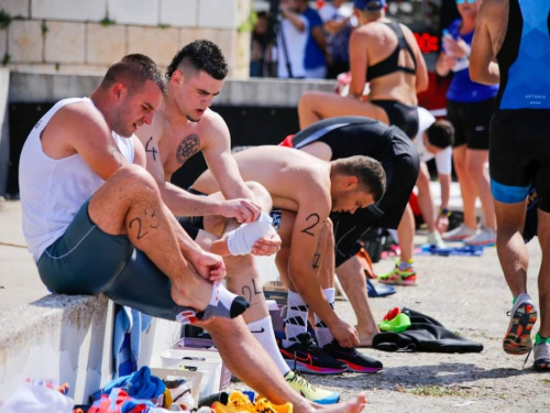 Triatlon klub 'Rama' okitio se s 3 državne medalje u Neumu