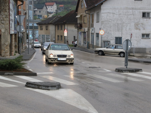 FOTO: Prosvjedna vožnja građana Prozora - Rame