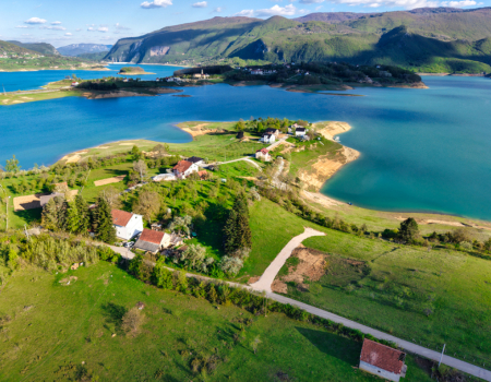 OGLAS: Prodaja parcela – poluotok Matkovići, Ramsko jezero