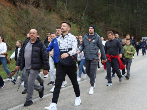 FOTO/VIDEO: Poruka mira stigla na Šćit: Josip Jelinić završio svoje hodočašće kroz BiH
